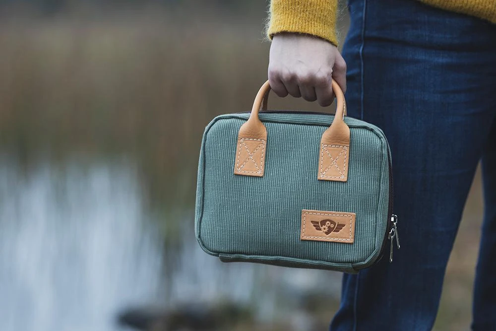 Comandante C40 Travel Bag - Forest 4 Comandante C40 Travel Bag - Forest - Image 2