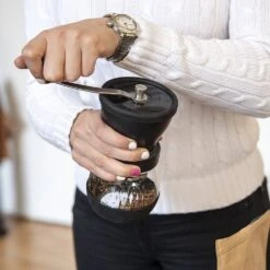 Hario Skerton Plus Ceramic Coffee Grinder -Coffee Equipment Store skerton 2