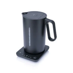 Wilfa Fixed Temperature Control Kettle (Black) -Coffee Equipment Store wilfa svart format vannkoker wsdk 2000b 04